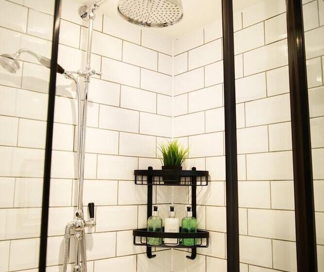 Luxury Thatched Country Cottage   Dartmoor, Devon