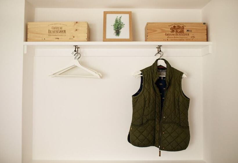 Luxury Thatched Country Cottage   Dartmoor, Devon