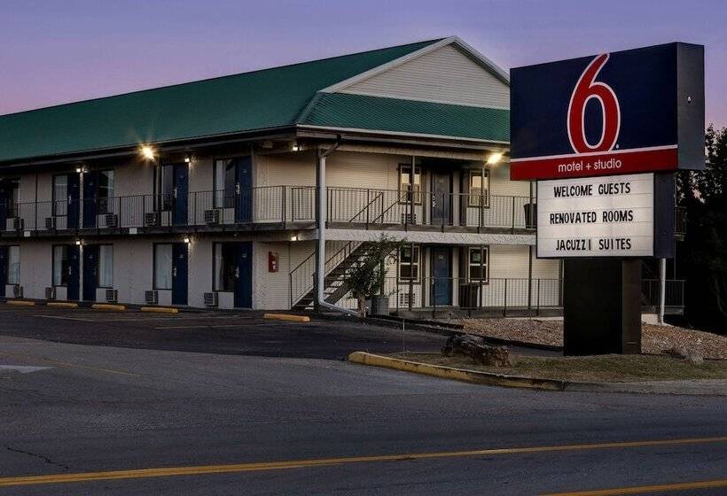فندق على الطريق Studio 6 Branson West Mo Silver Dollar City