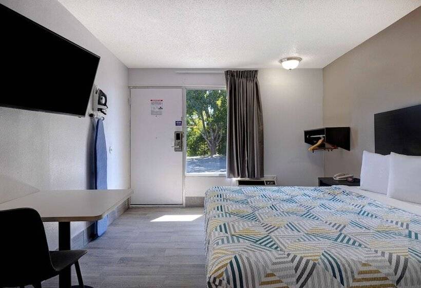 فندق على الطريق Studio 6 Branson West Mo Silver Dollar City