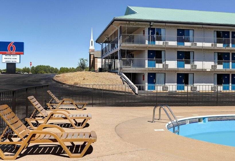 فندق على الطريق Studio 6 Branson West Mo Silver Dollar City