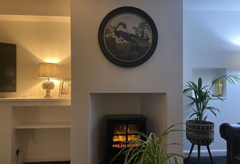 No 4 Old Post Office Row, Isle Of Skye