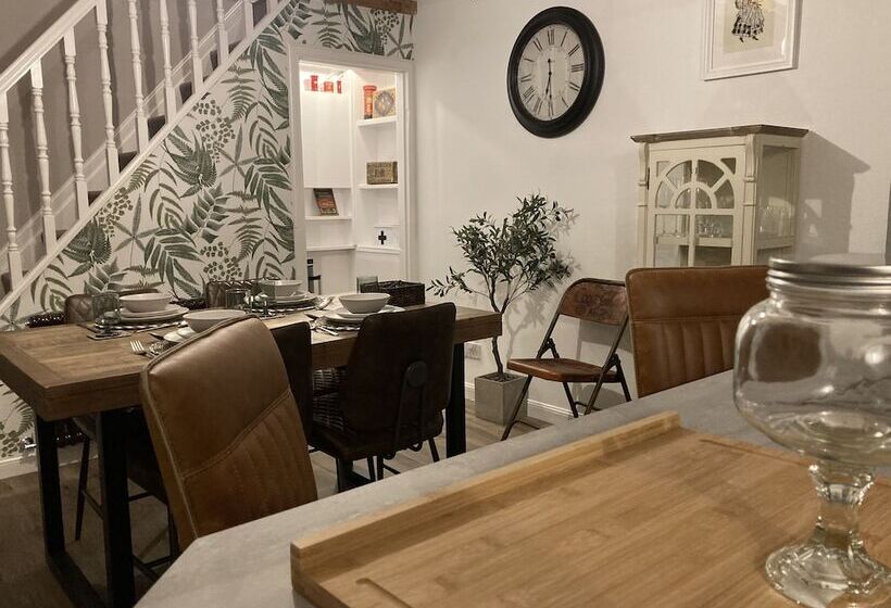 No 4 Old Post Office Row, Isle Of Skye