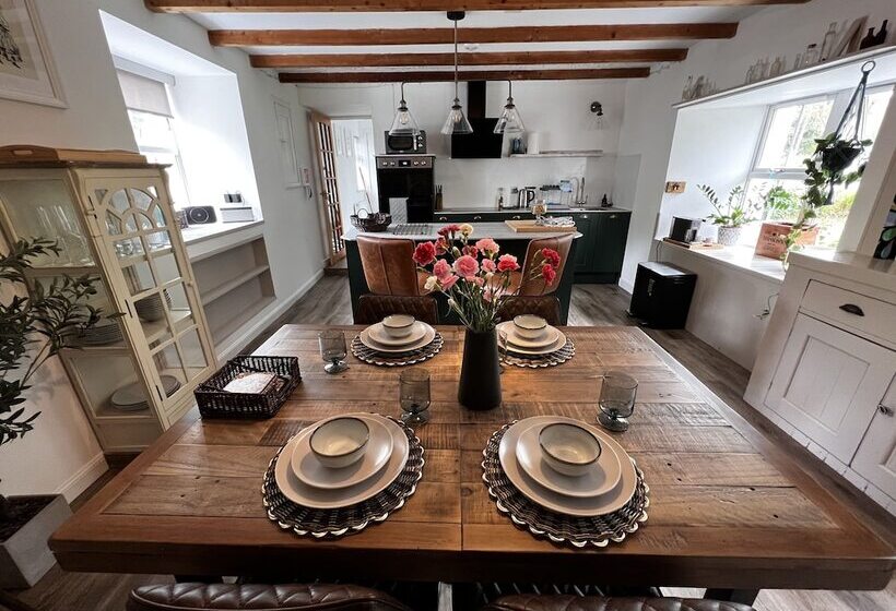 No 4 Old Post Office Row, Isle Of Skye