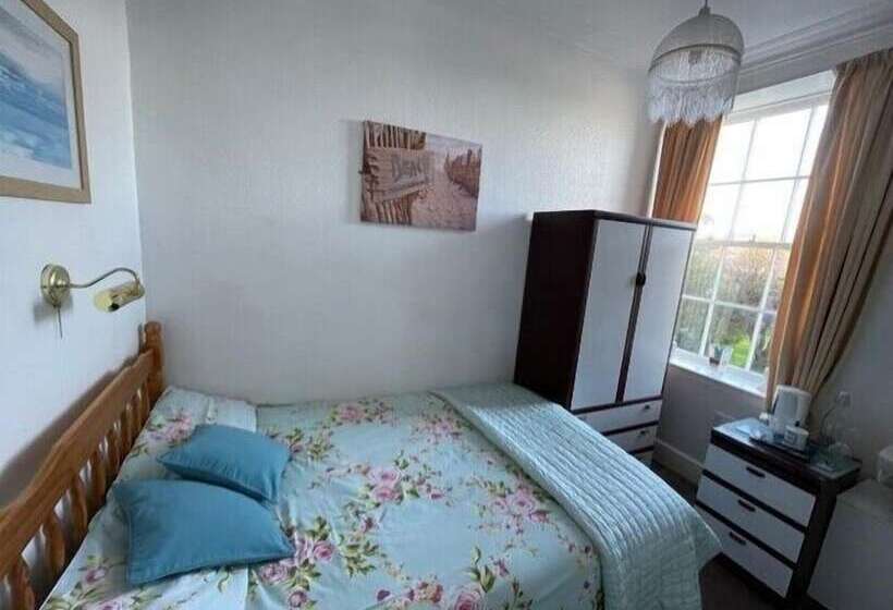 פנסיון Seascape Guest House