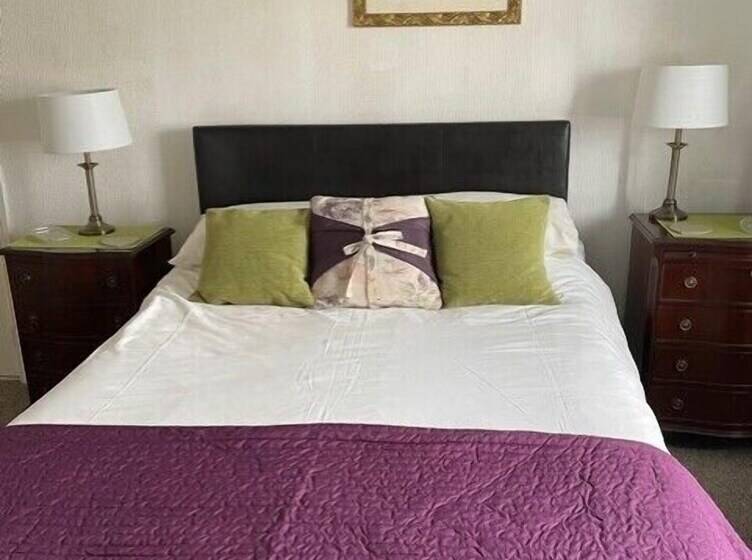 פנסיון Seascape Guest House