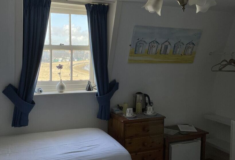 פנסיון Seascape Guest House