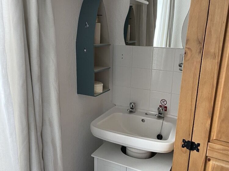 פנסיון Seascape Guest House