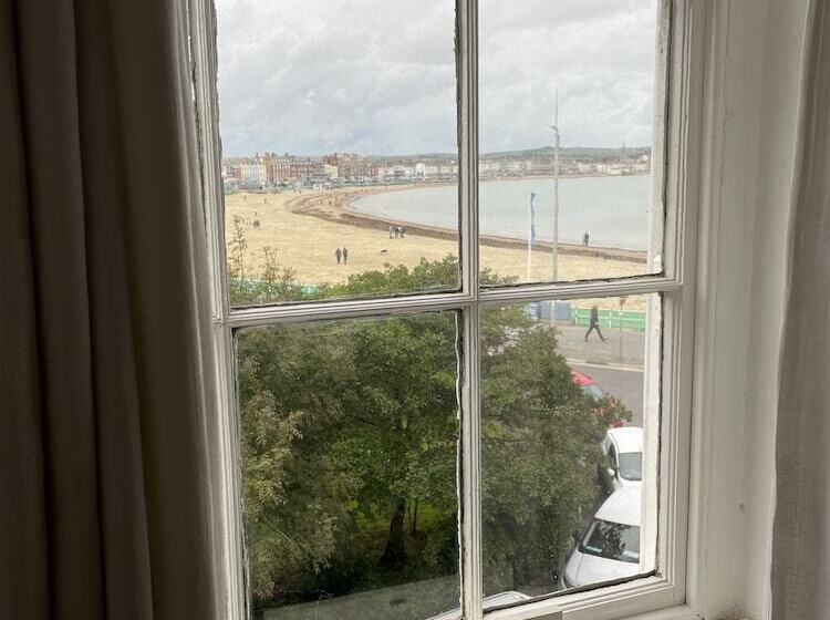 פנסיון Seascape Guest House