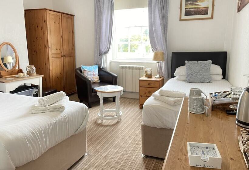 פנסיון Seascape Guest House