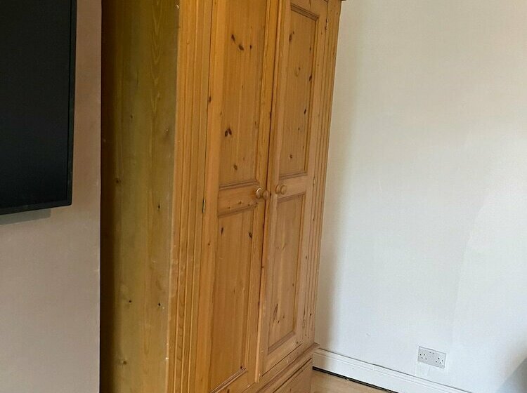 Резиденция Beautiful 5 Bed Farm Accommodation