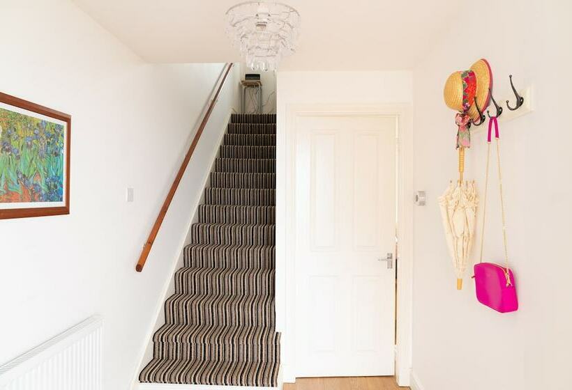 דירת נופש Carleys House