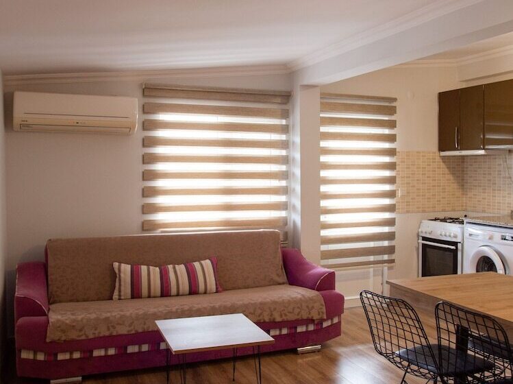 Amsterdam Otel & Suite