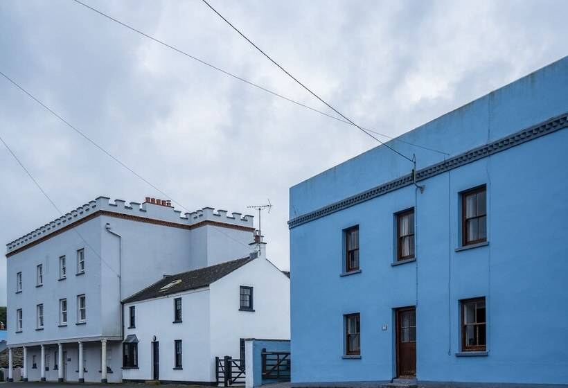 Angle Adventures   4 Bed Cottage   Angle