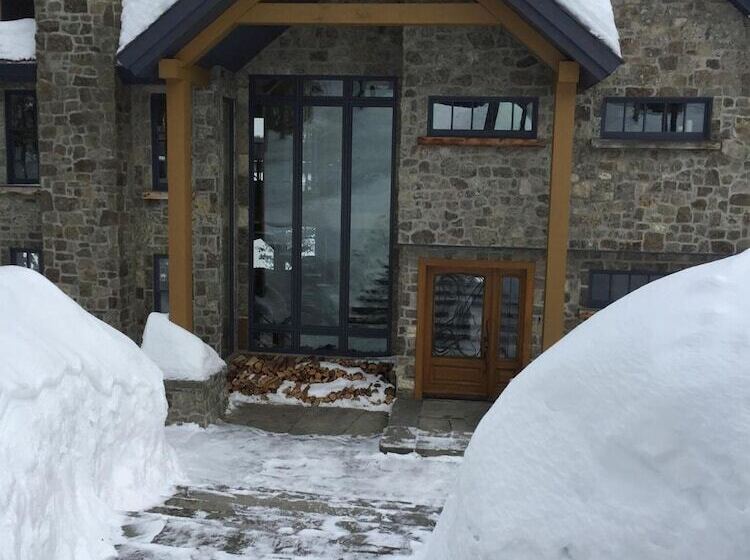 住宿加早餐  Gite Du Grand Peintre Gordon Harrison