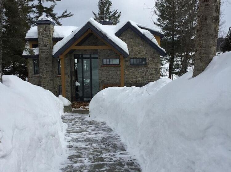 住宿加早餐  Gite Du Grand Peintre Gordon Harrison