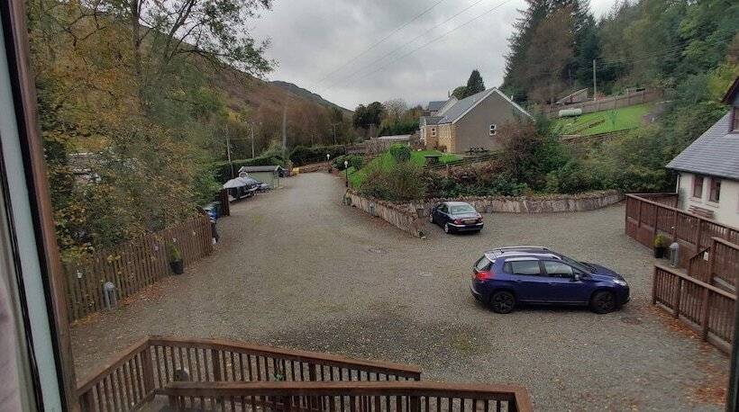 Ben Lomond Cottage   Loch Lomond And Arrochar Alps