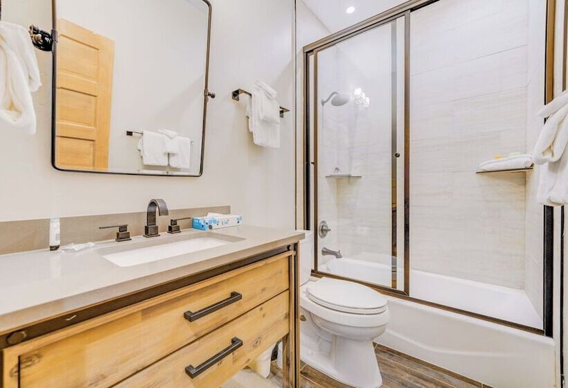 Cabins In The Pines #2 By Summit County Mountain Retreats