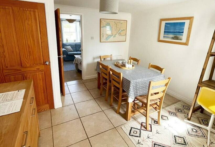 Charming 2bed Cottage In Charlestown Near The Sea