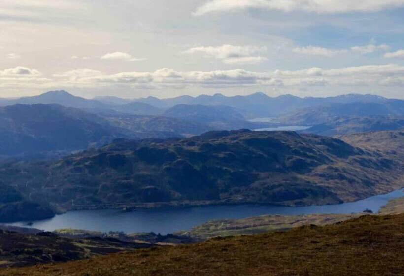 Dalveich Cottage W/hot Tub & Stunning Views