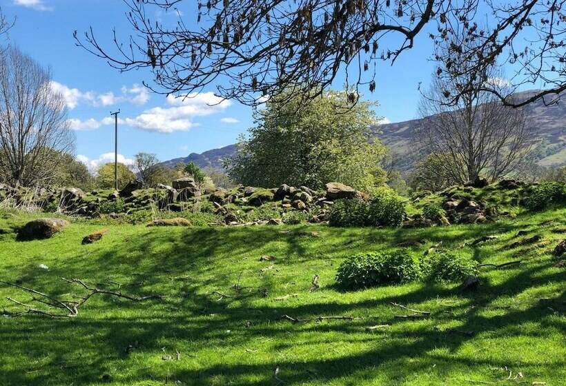 Dalveich Cottage W/hot Tub & Stunning Views