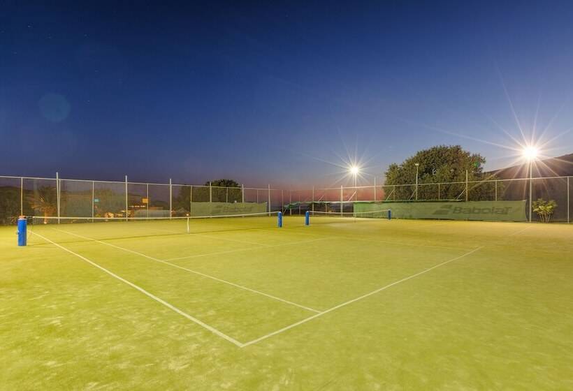 酒店 Aeolian Village Beach Resort