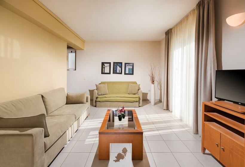 酒店 Aeolian Village Beach Resort