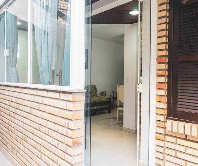 בית מלון כפרי Agua Marinha De Bombas   Bombinhas