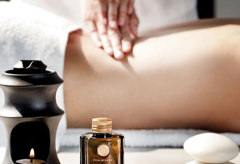 Отель Ana Intercontinental Appi Kogen Resort, An Ihg