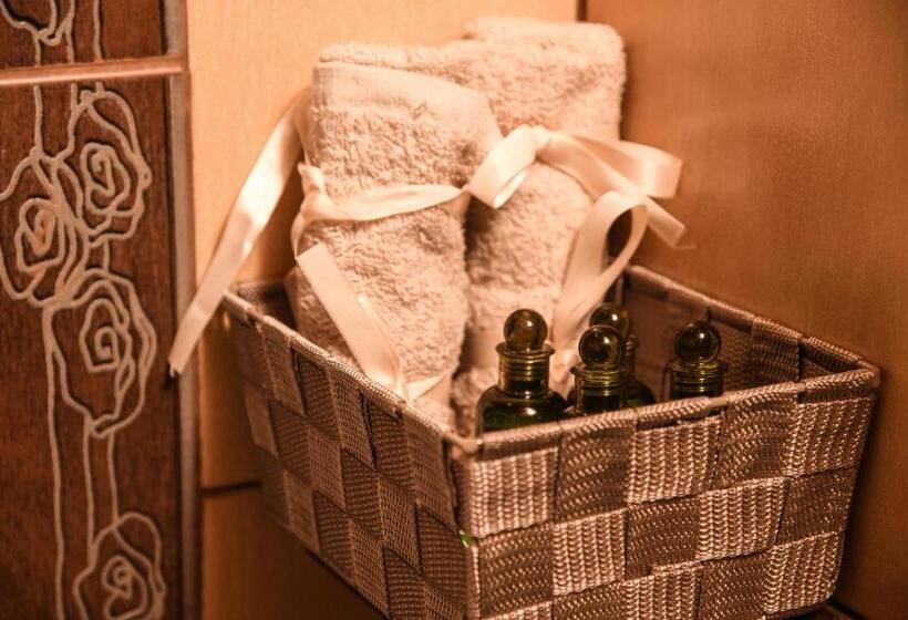 ホテル Archontiko Tarsouna