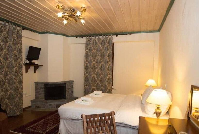 בית מלון כפרי Arkefthos Mountain