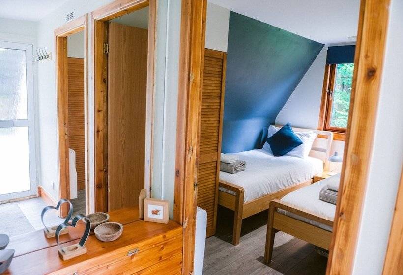 Отель Bright Star Lodge