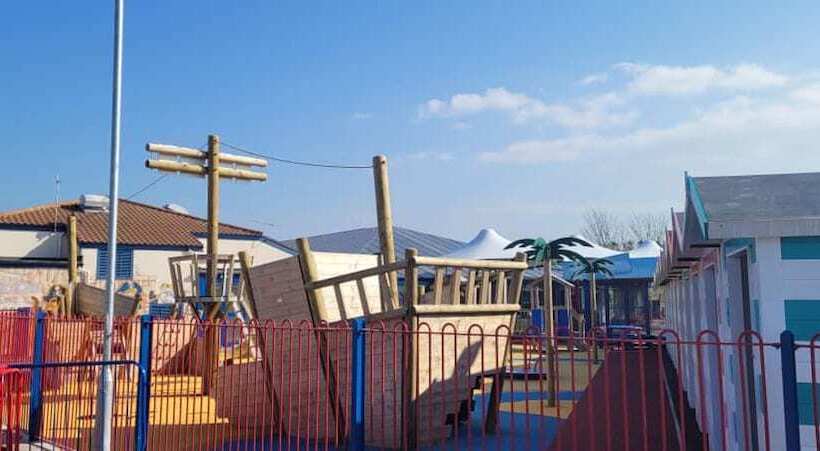 בית מלון כפרי Family Friendly 2 Bed Caravan In Rhyl, North Wales