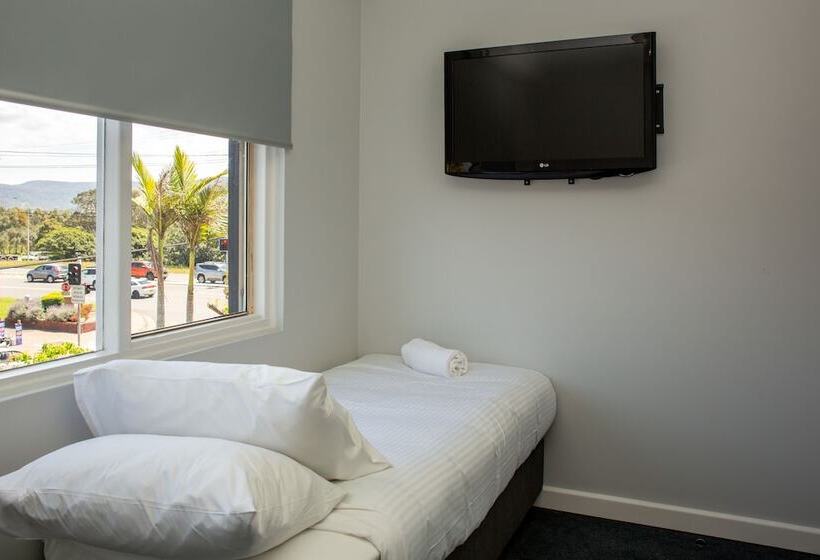 فندق Five Island