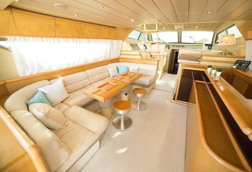 בית מלון כפרי Grandemar Suites