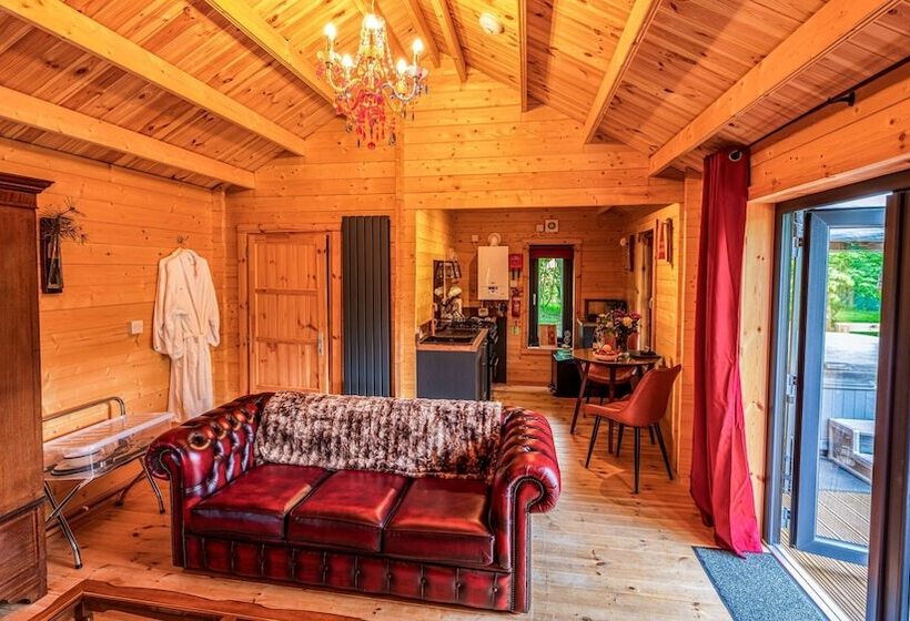 فندق Hawthorn Hideaway