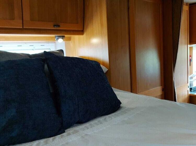 בית מלון כפרי Large Static Motorhome Stunning Countryside Views