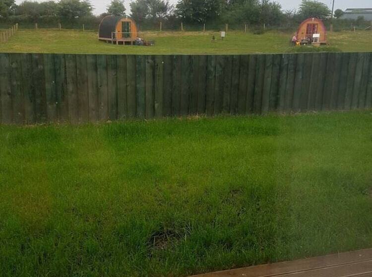 בית מלון כפרי Lovely Glamping Dream Pod In St Austell, Cornwall