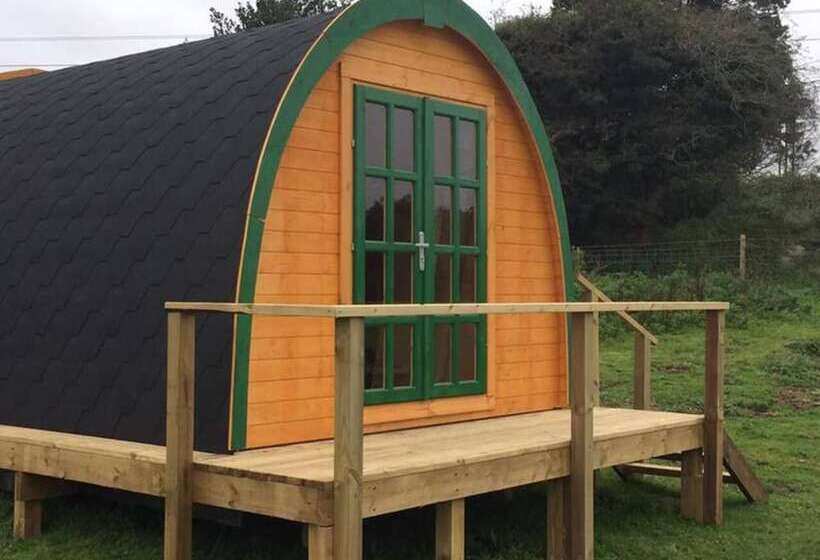 בית מלון כפרי Lovely Glamping Dream Pod In St Austell, Cornwall