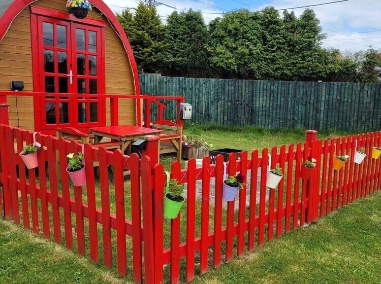 בית מלון כפרי Lovely Glamping Dream Pod In St Austell, Cornwall