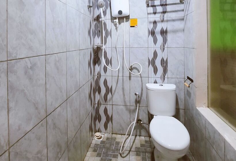 Отель Rahat Icon