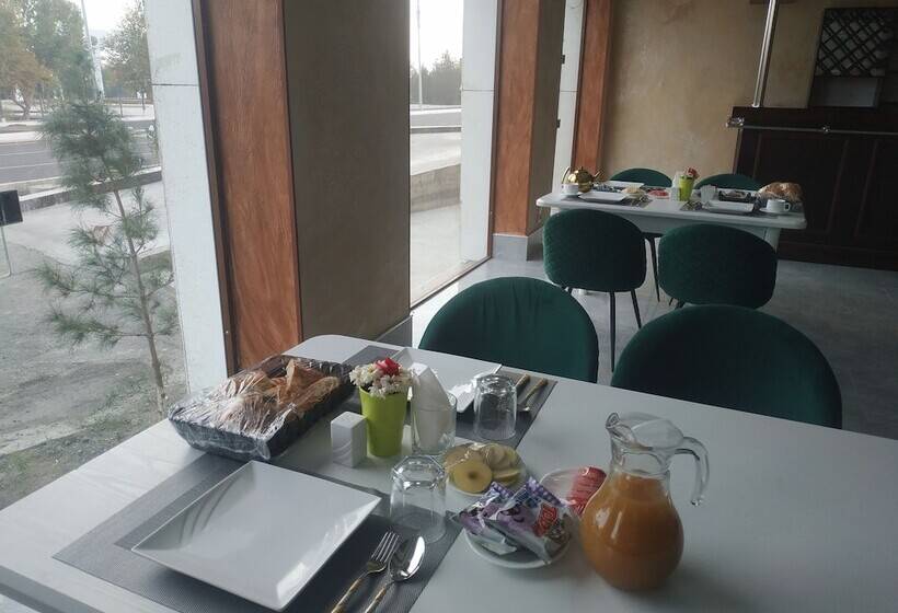 فندق Reikartz Bahor Bukhara