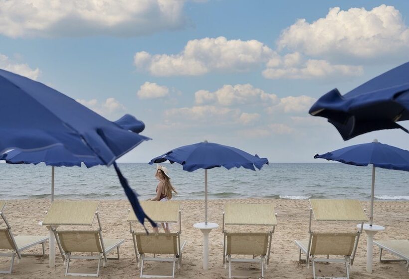 酒店 Resort La Battigia Beach & Spa