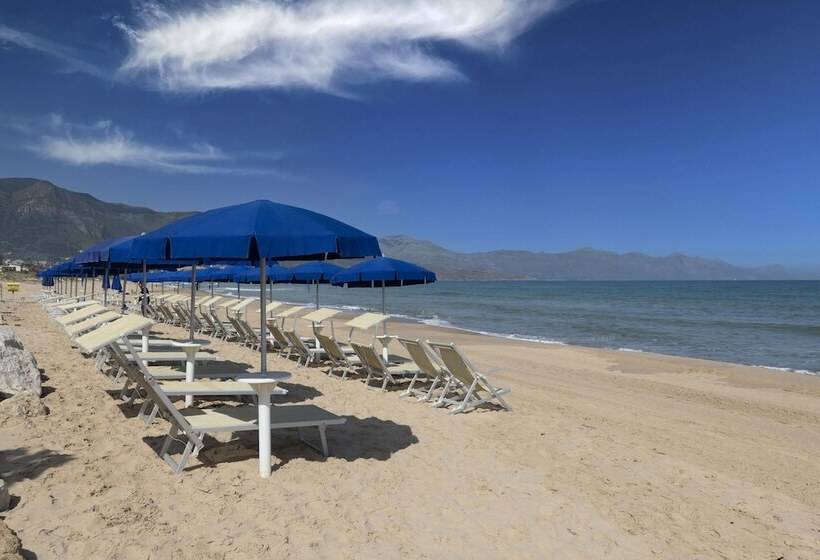 酒店 Resort La Battigia Beach & Spa
