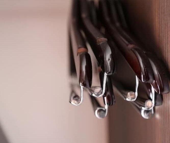 בית מלון כפרי Savoy And Conference Centre