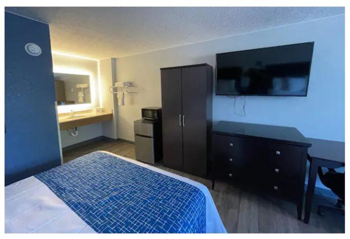 호텔 Travelodge By Wyndham Charles Town/harpers Ferry