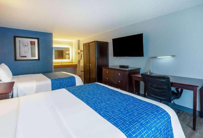 호텔 Travelodge By Wyndham Charles Town/harpers Ferry