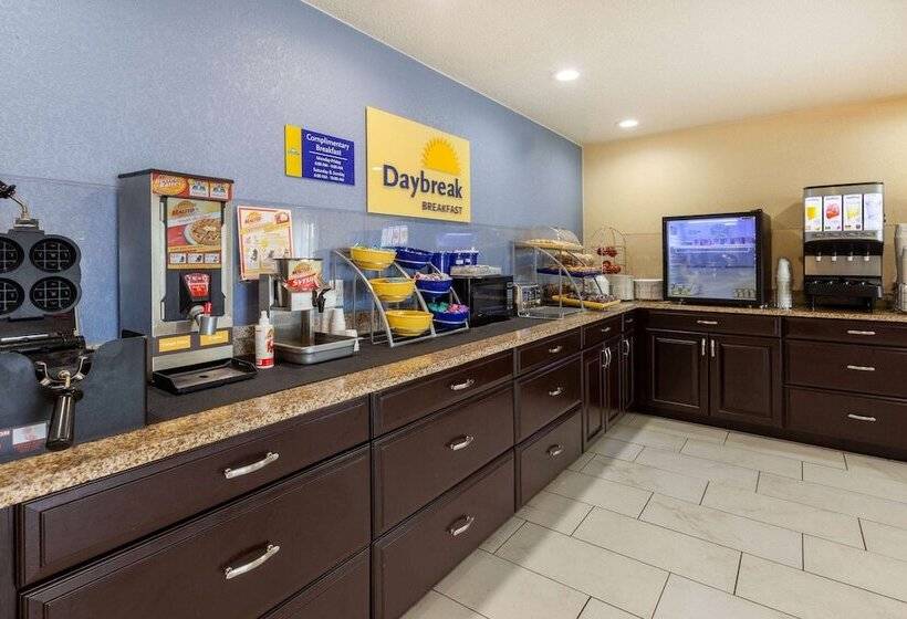 호텔 Travelodge By Wyndham Charles Town/harpers Ferry