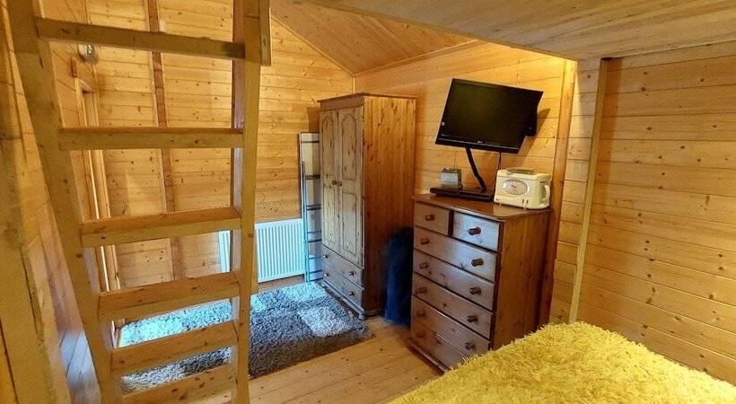Beautiful 1 Bed Log Cabin In Retford Close To A1