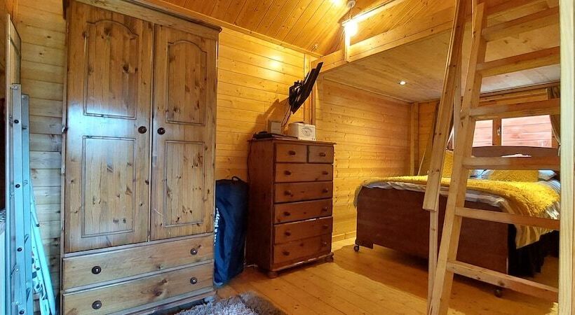 Beautiful 1 Bed Log Cabin In Retford Close To A1